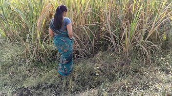 A inborn beauty gets fucked in a homemade Indian porno flick